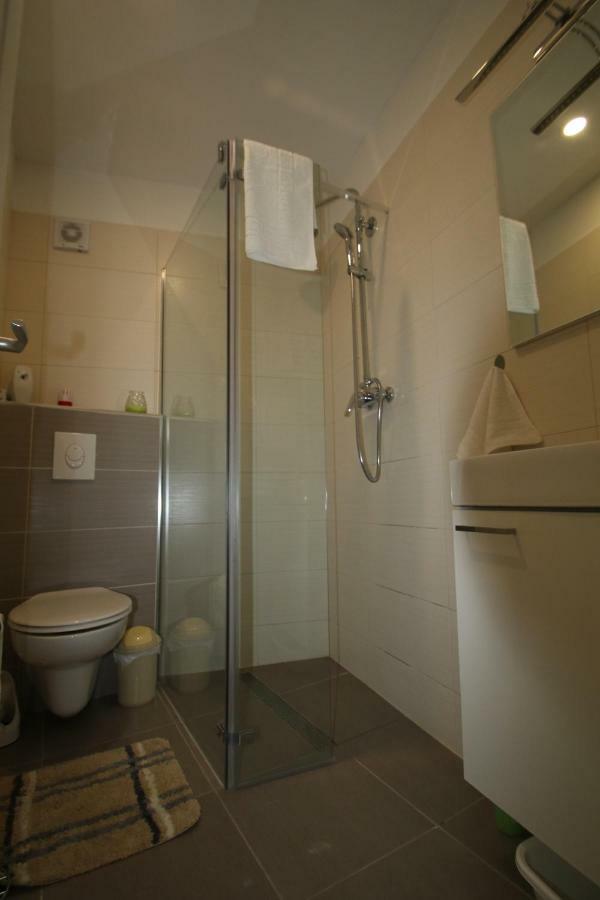 Willa Oak House Zadvarje Zewnętrze zdjęcie